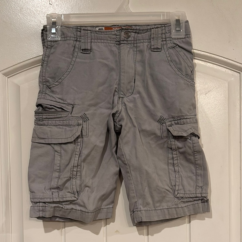 Boy’s Lee Dungarees relaxed gray cargo shorts